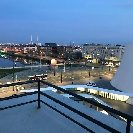 Western Arthotel Hotel 3*