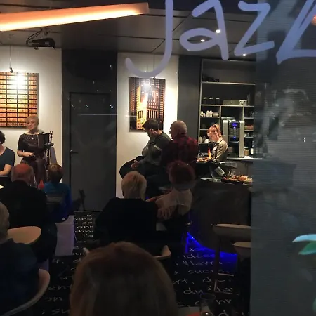 Western Arthotel Hotel 3*