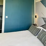 Western Arthotel 3*