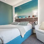 Western Arthotel Szálloda 3*