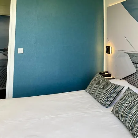 Western Arthotel 3*