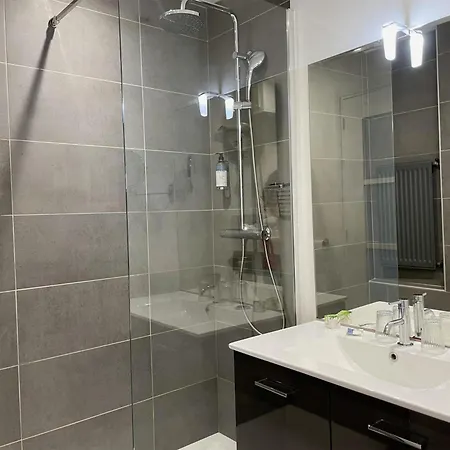 Western Arthotel Hotel 3*