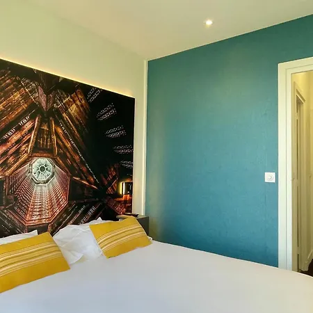 Western Arthotel 3*