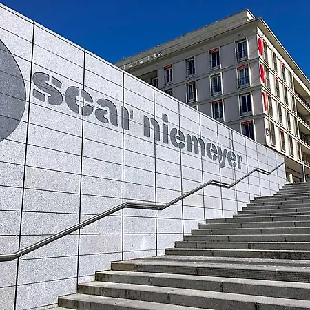 Western Arthotel 3* Le Havre