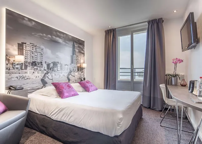 Western Arthotel Hotel